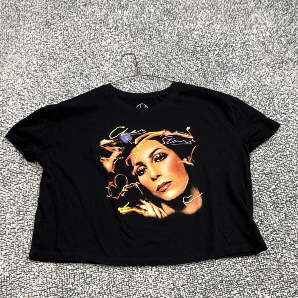 Retro Cher Women's M Black Graphic Print Crew Neck Short Sleeve  Half T-Shirt